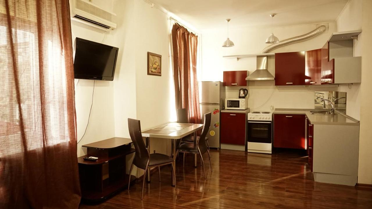 Doba In Ua Centre Apartments Dnipro Esterno foto