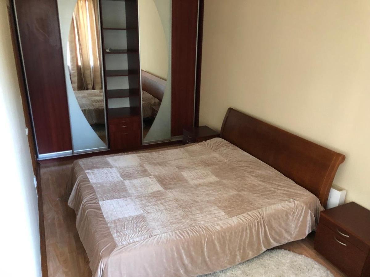 Doba In Ua Centre Apartments Dnipro Esterno foto